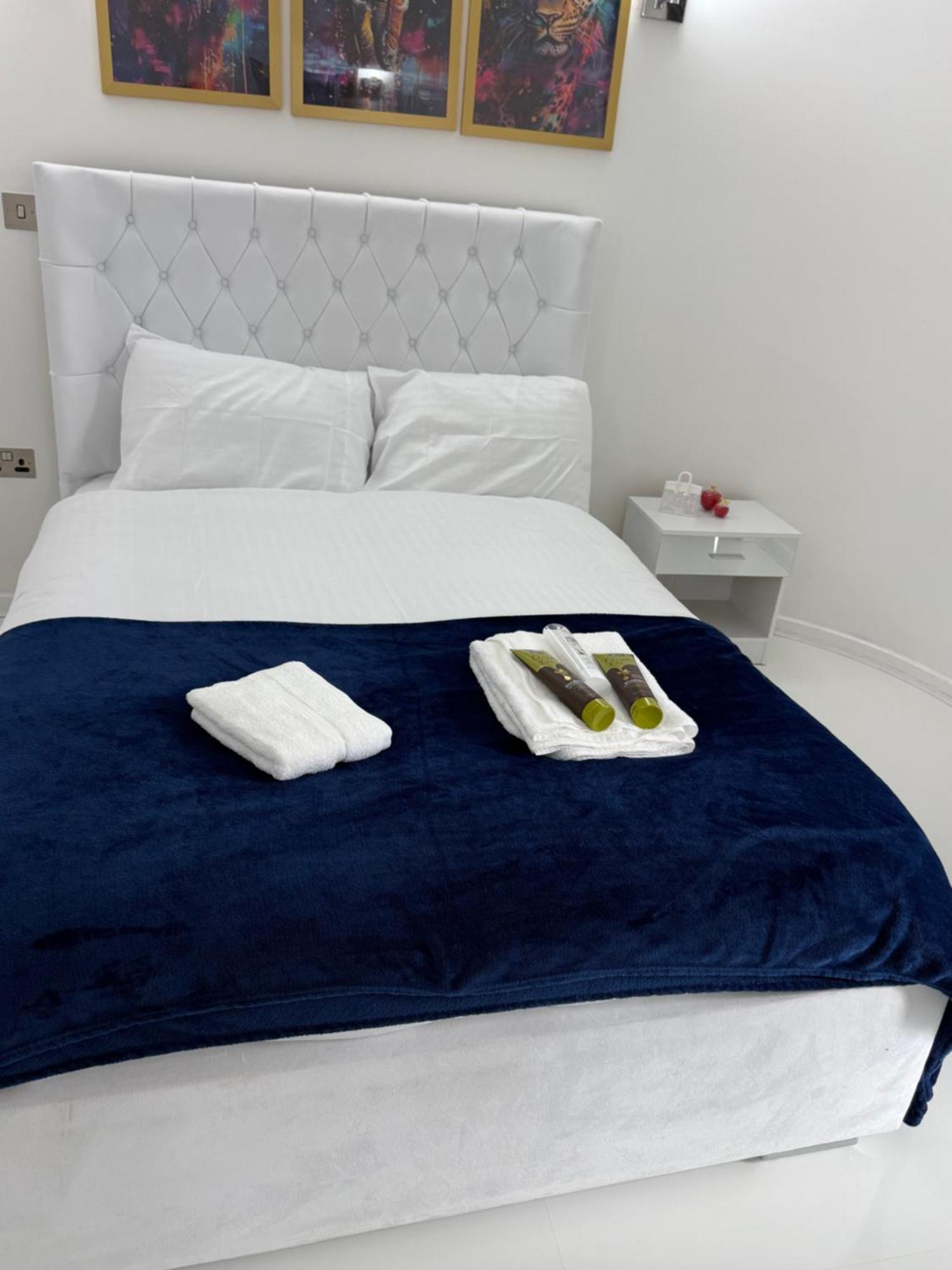 Leeds Train Station City Centre Villa Style Flat Esterno foto